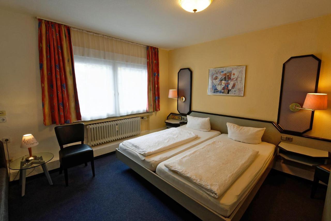 Hotel Wiedenhof ヒルデン エクステリア 写真