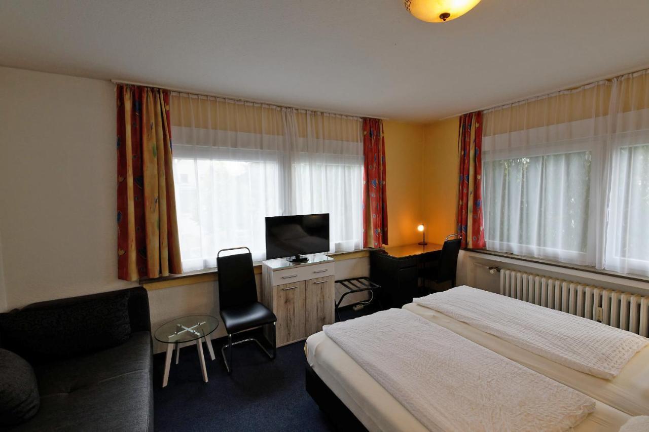 Hotel Wiedenhof ヒルデン エクステリア 写真